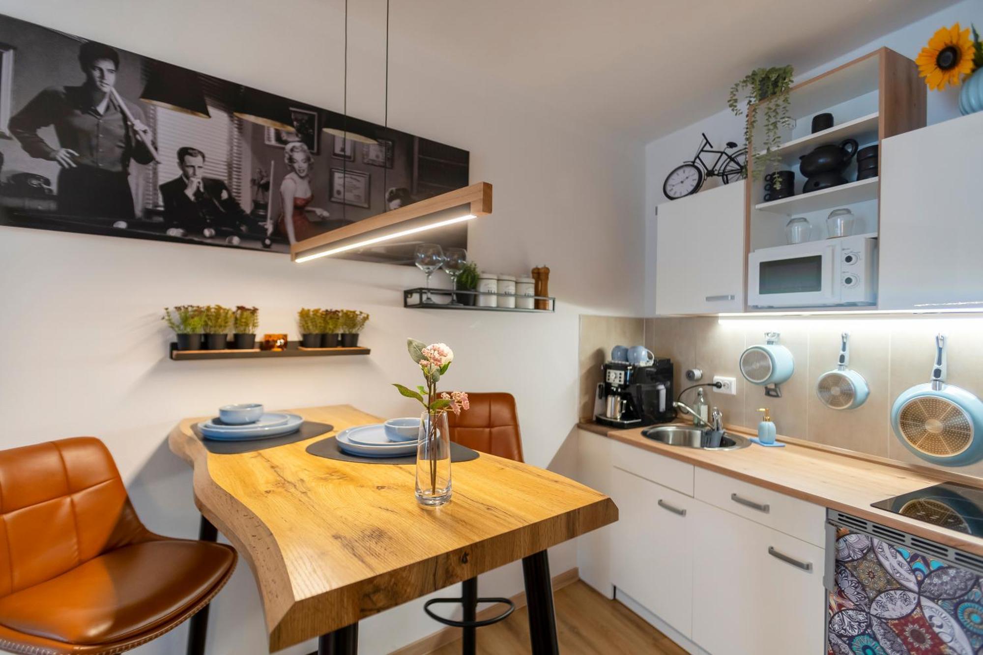 Premium Apartment Inspiriert Von Marilyn Monroe-Bremen City Center Esterno foto