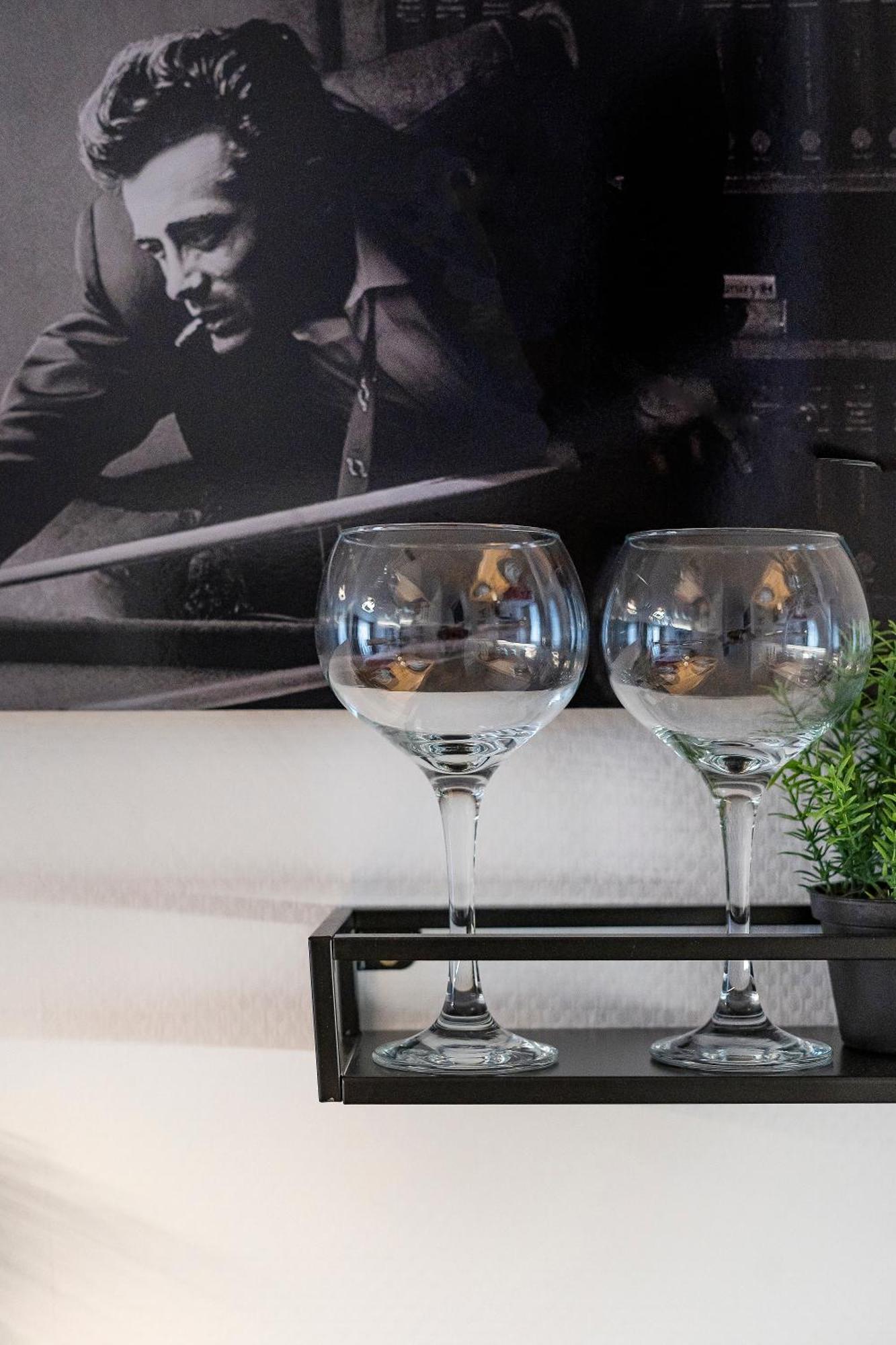 Premium Apartment Inspiriert Von Marilyn Monroe-Bremen City Center Esterno foto